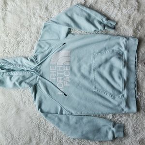 Woman's The North Face pullover hoodie